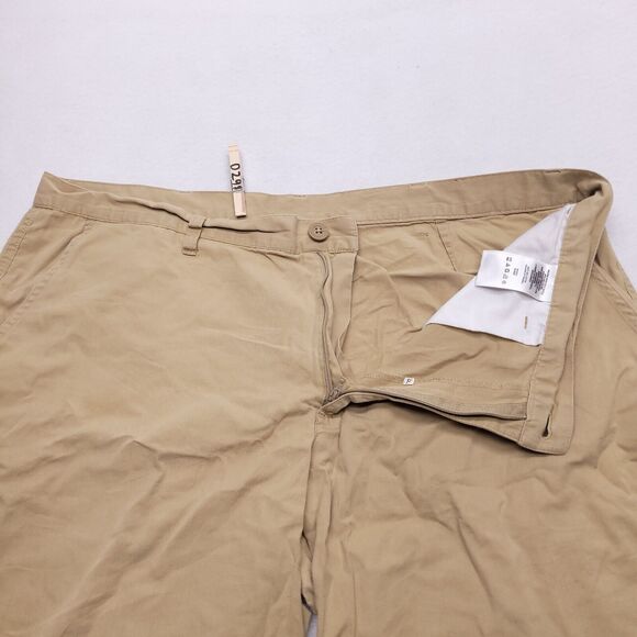 Columbia Casual Button Zip Light Wash Chino Shorts Mens Size 40 Beige - Picture 1 of 9